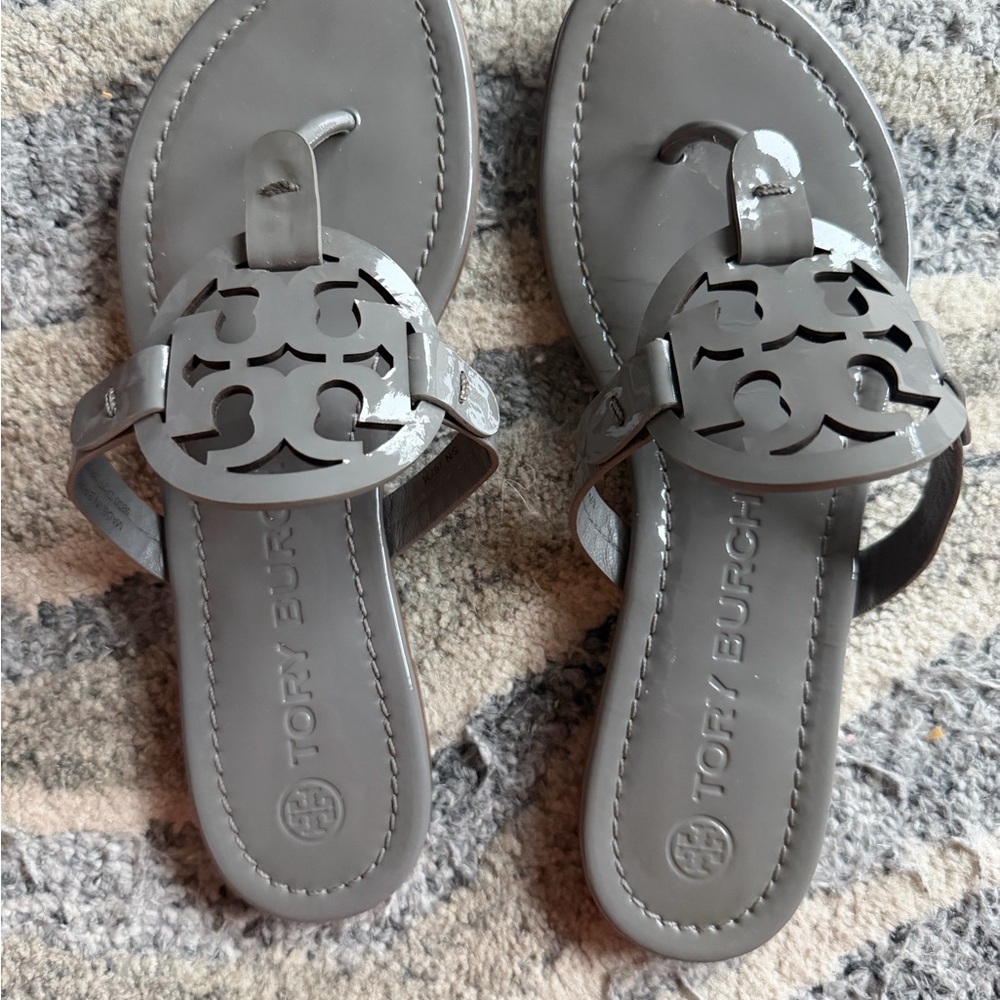Tory Burch Grey Patent Logo Thong Sandals